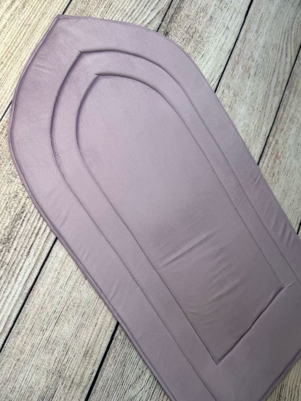 بنفسجي سجادة