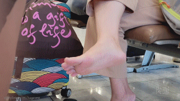 Nerdy Chinese Sole