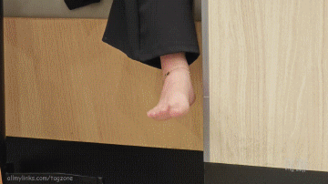 Café Foot Airing
