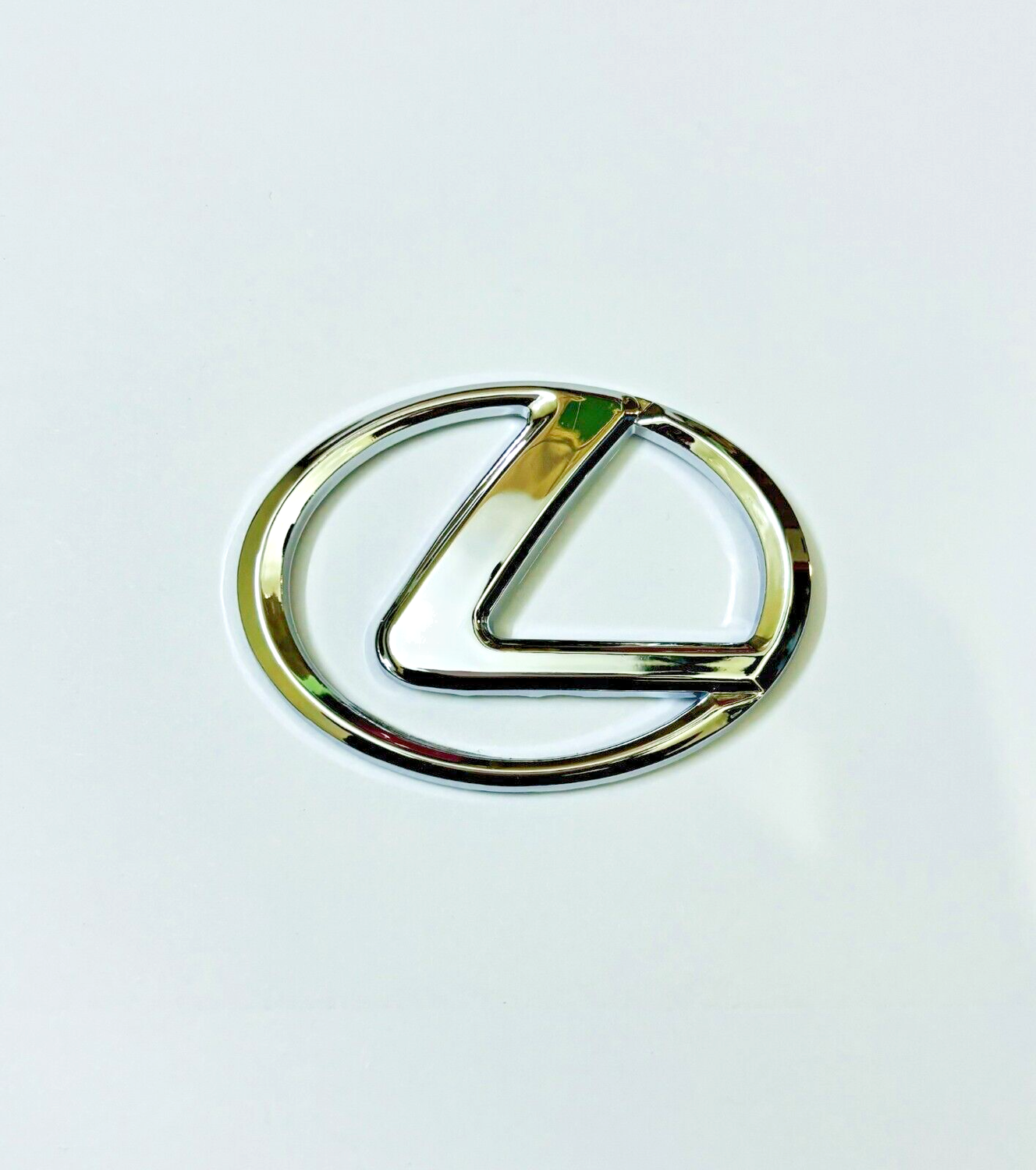 Lexus model of 2007 ES 350 steering emblem