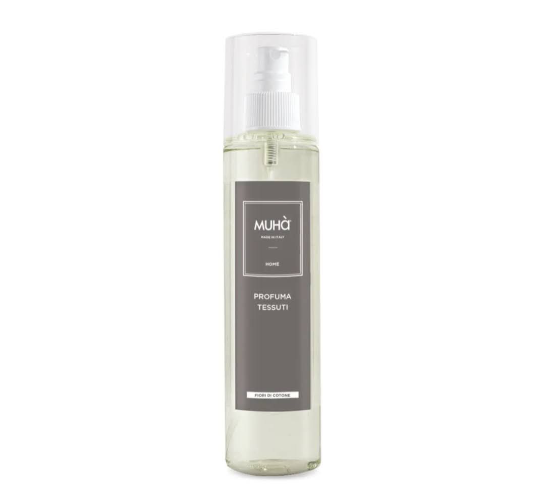 Spray Profuma Tessuti 250Ml - Fiori di Cotone - Freschezza e Delicatezza per i Tuoi Tessuti