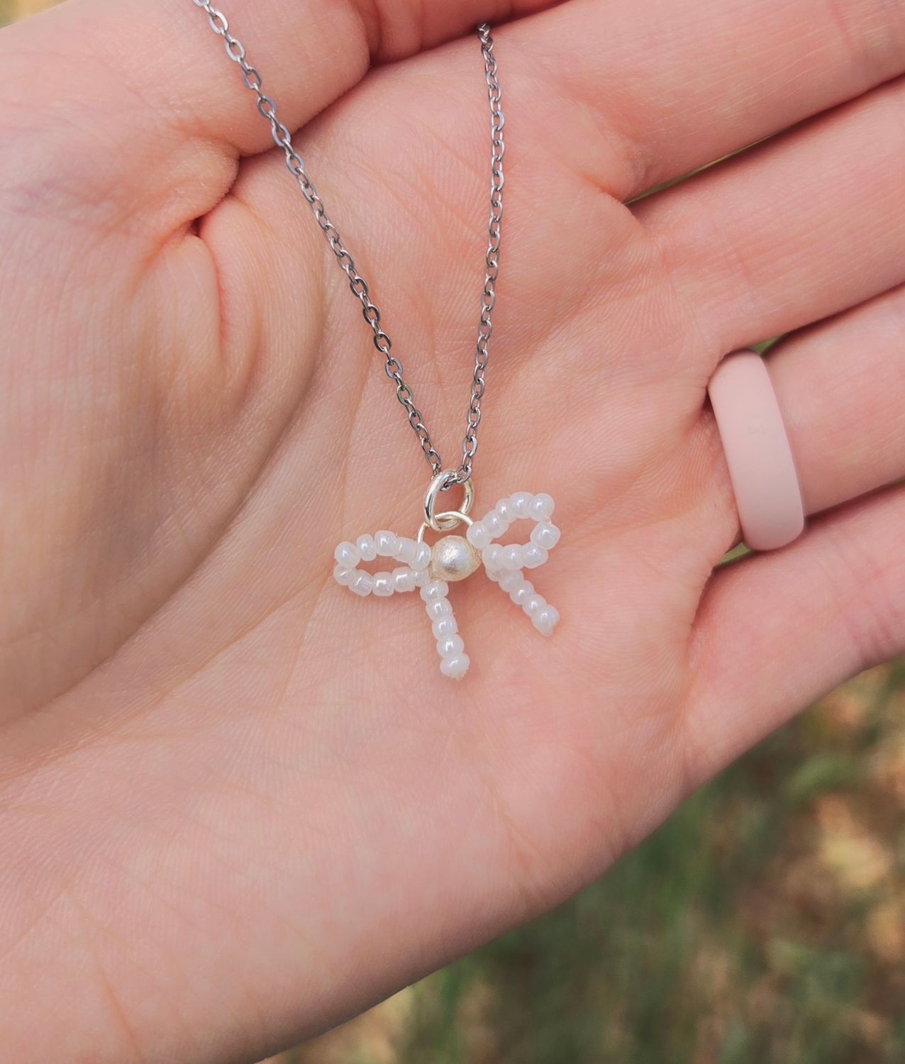 Cutesy Bow Necklace