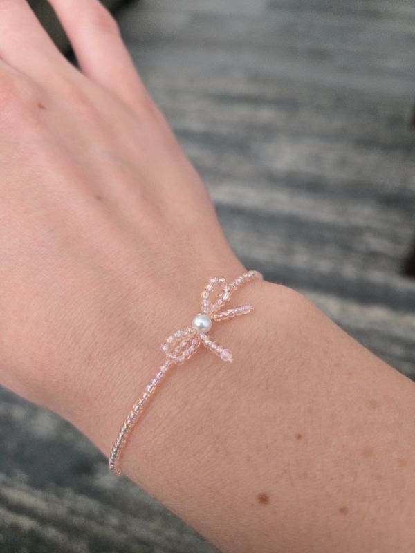 Seed Bead Bow Bracelet