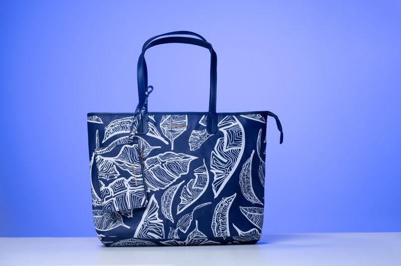 AM Tote - Navy