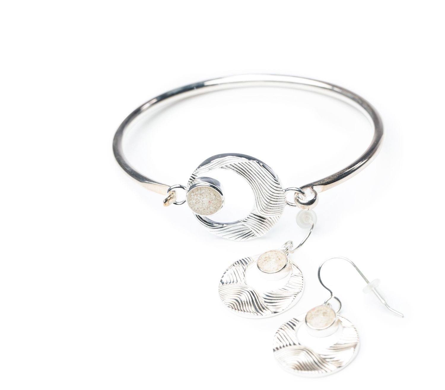 Dune Ocean Waves Hinge Bracelet - 7&quot;