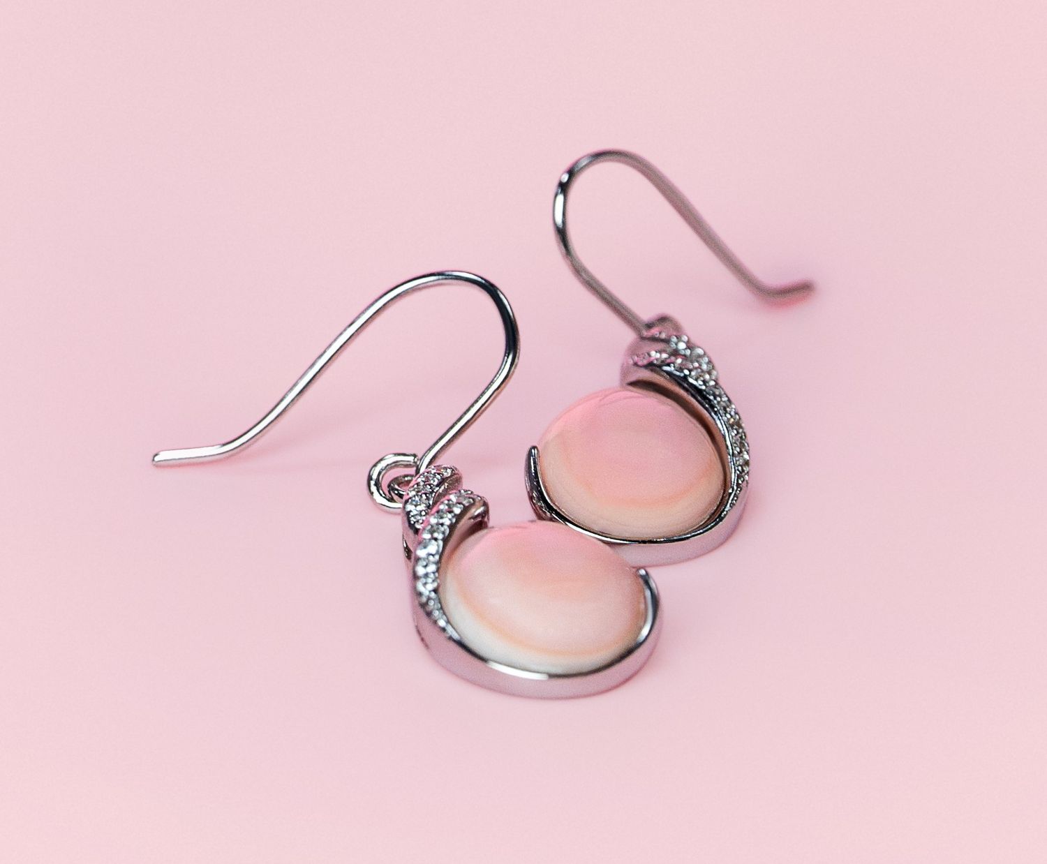 Queen Conch/SS Pear Fancy Drop Earring w. CZ&#39;S