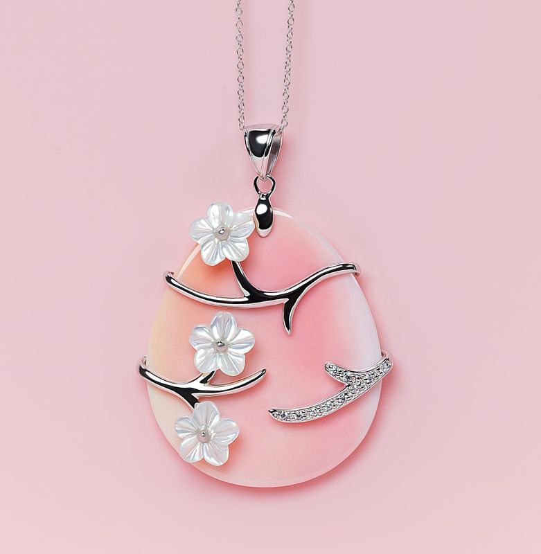 Queen Conch/SS Disc w. Branches &amp; MOP Flowers Necklace