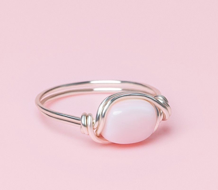 CONCH SHELL RING