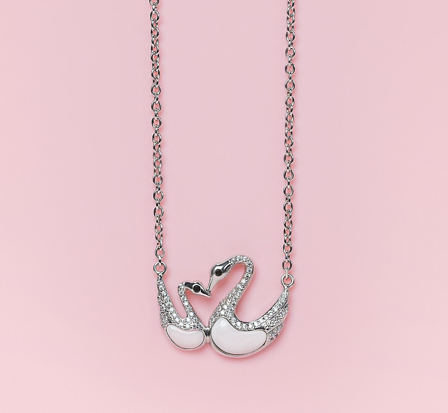 Queen Conch SS Double Swans Necklace