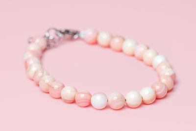 Queen Conch 7&quot; 6mm Round Beaded SS Clasp Bracelet