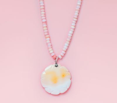 Queen Conch Beaded Necklace w/ Rose Charm