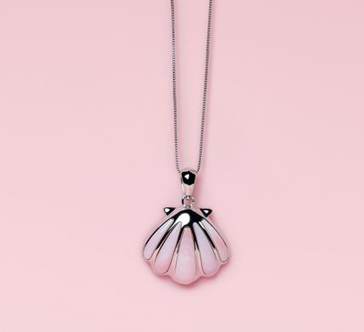 Queen Conch/SS Clam Shell Shape Necklace