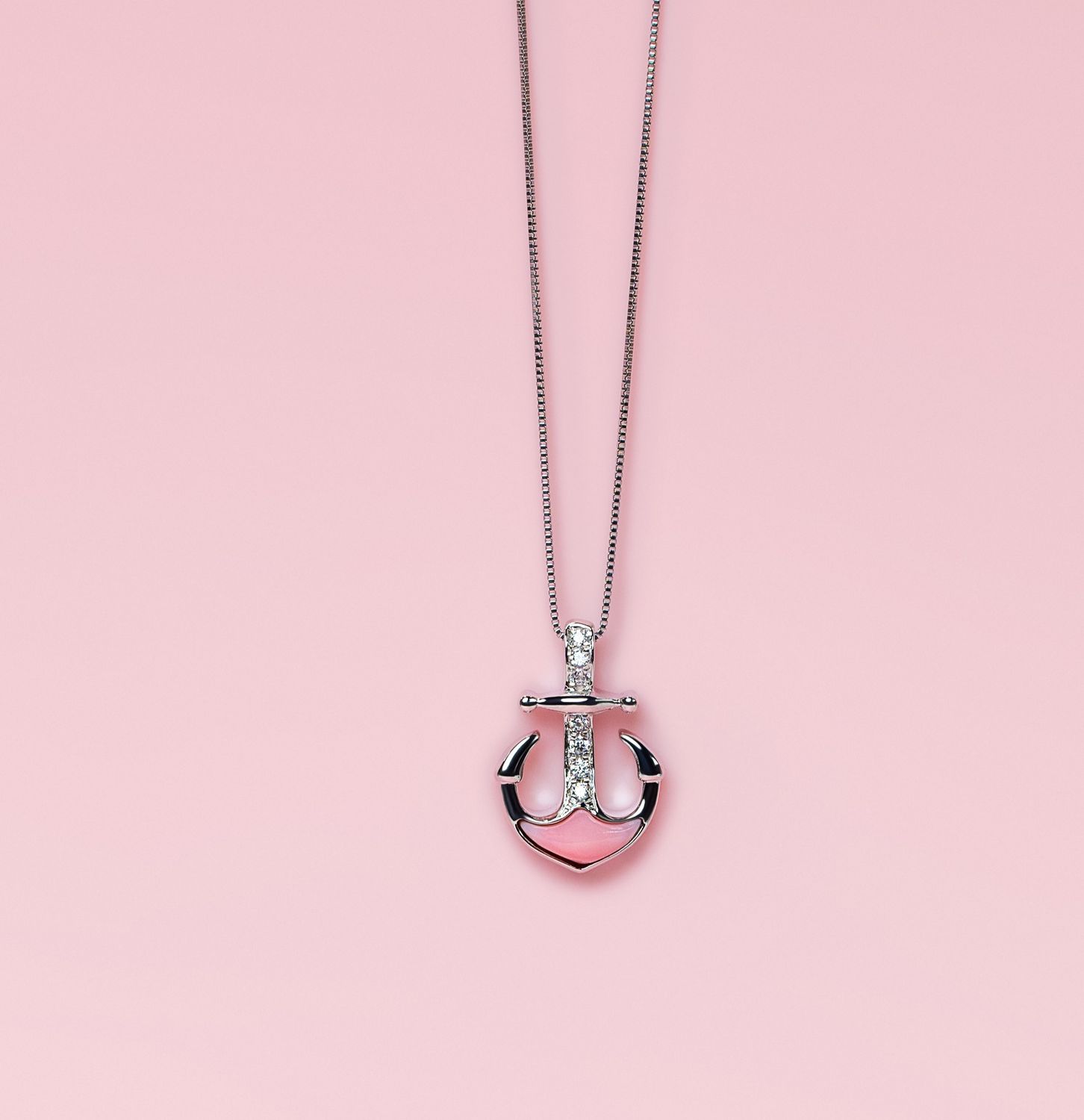 Queen Conch SS/Anchor Necklace