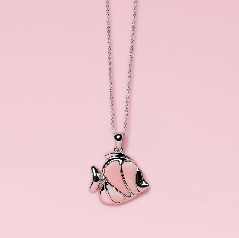 Queen Conch/SS Angelfish Necklace