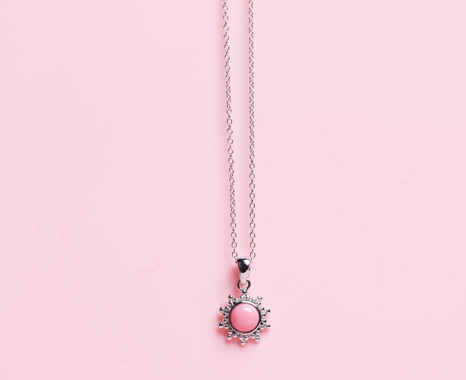 Queen Conch Sun Pendant Necklace