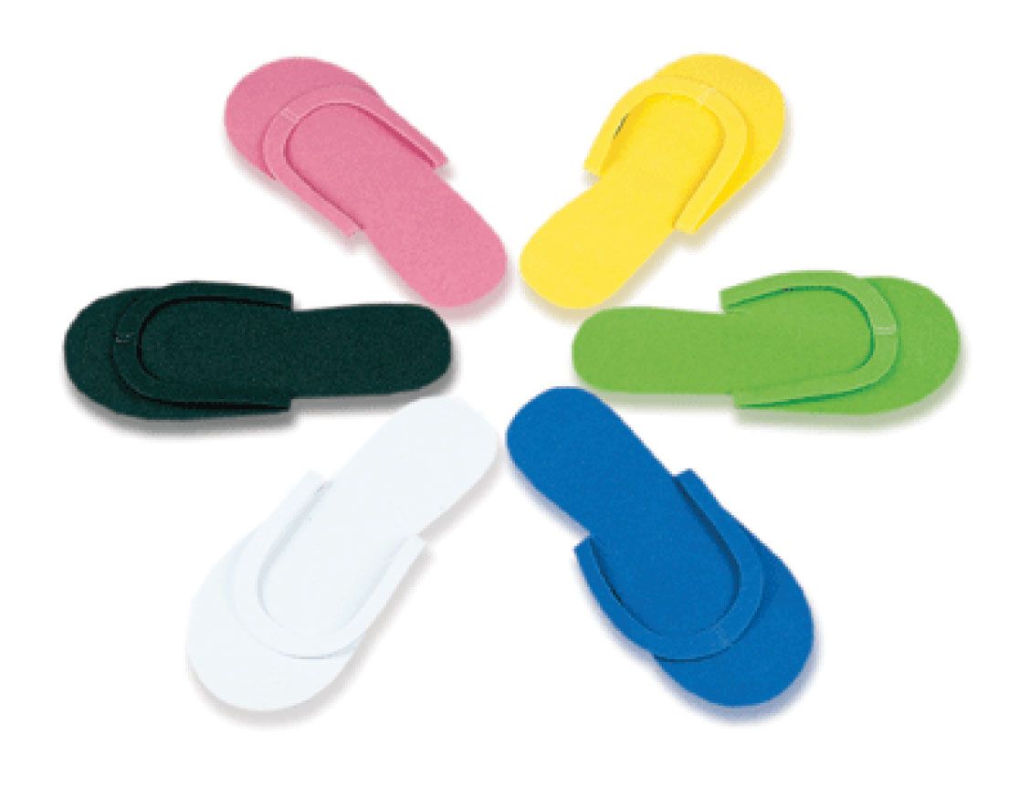 DISPOSABLE FOAM SLIPPERS 12 COUNT