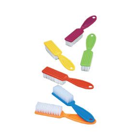 HANDLED MANICURE BRUSHES