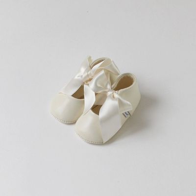 Maria Malmequer - Sapatos com Laços