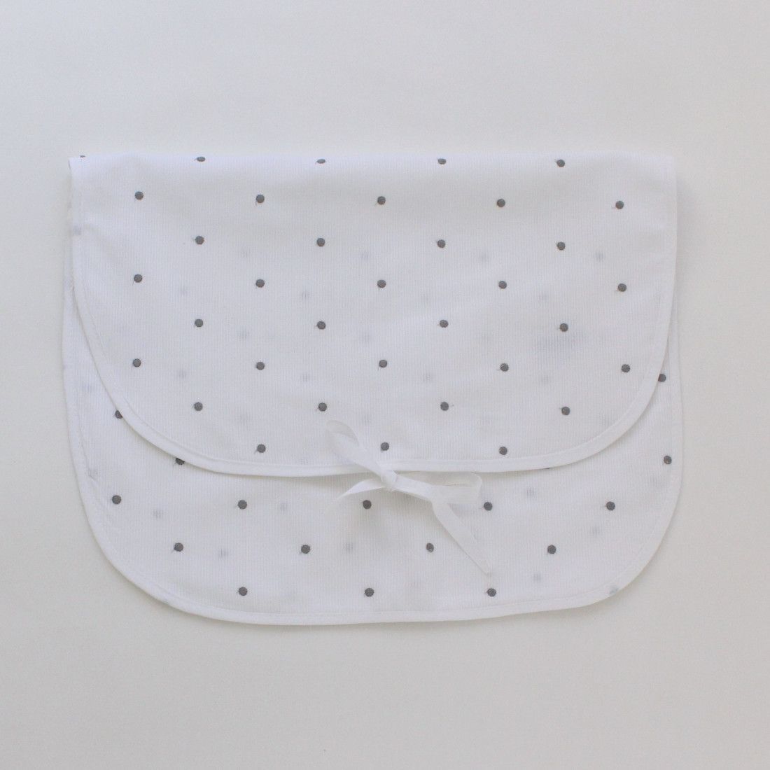 Maria Malmequer - Envelope Bordado Pintas Cinza