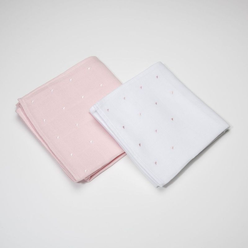 Maria Malmequer - Fralda Branca com Mini Coração Rosa