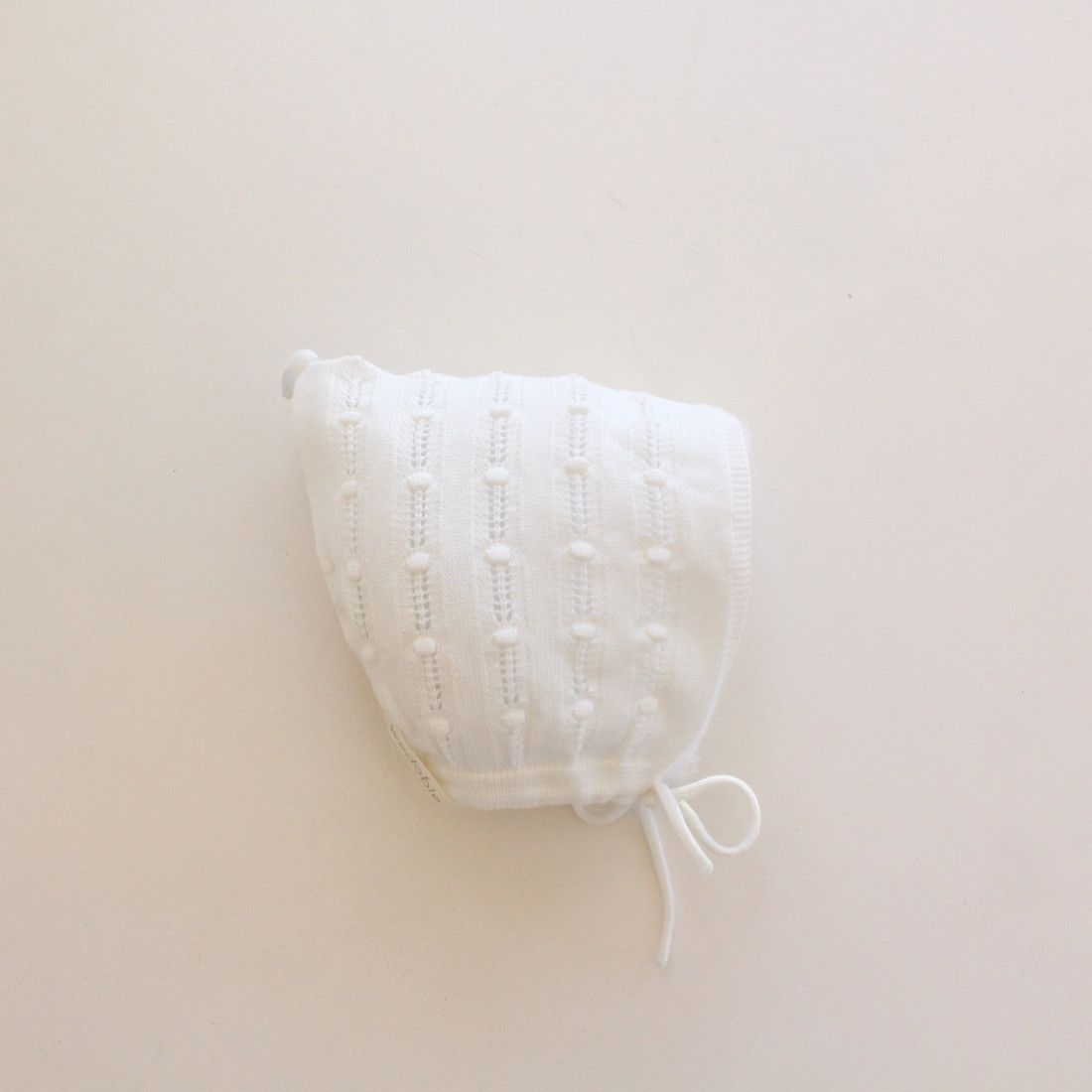 Maria Malmequer - Touca Ilhós e Bolotas