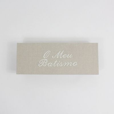 Maria Malmequer - Caixa o meu Batismo Bordado Cru