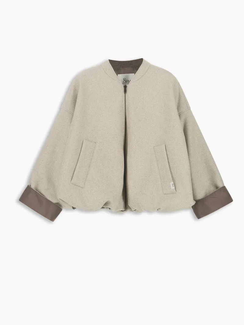Bomber 