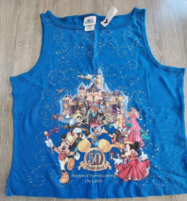 Vintage Disneyland resort shirt