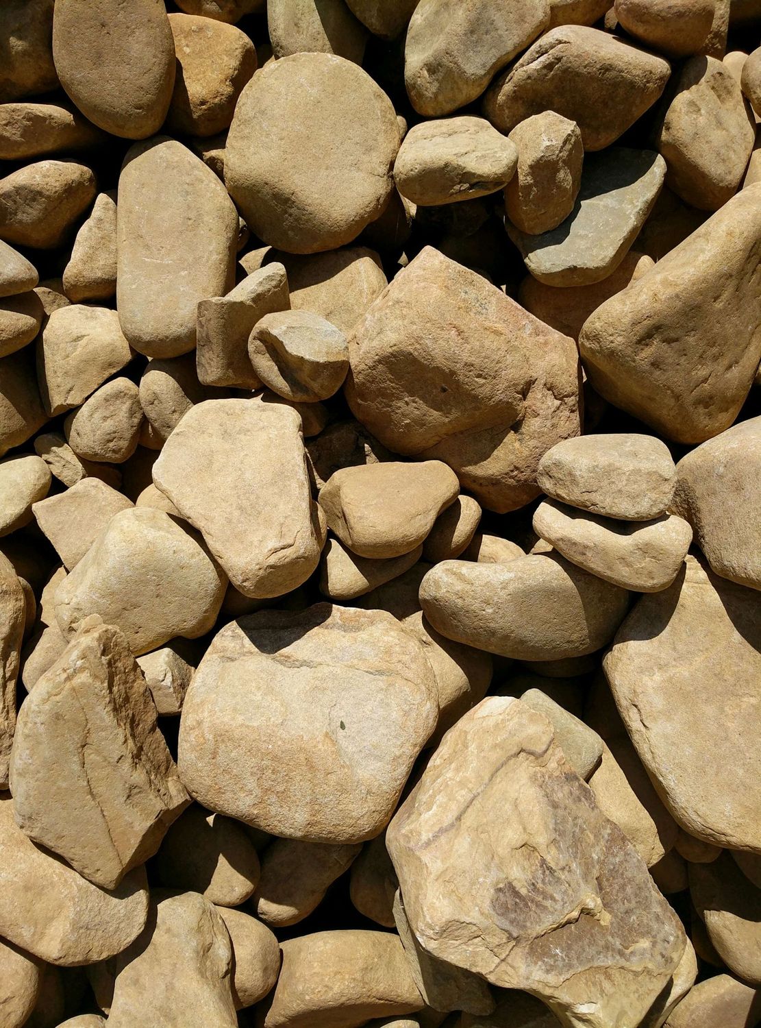 6"-14" River Rock