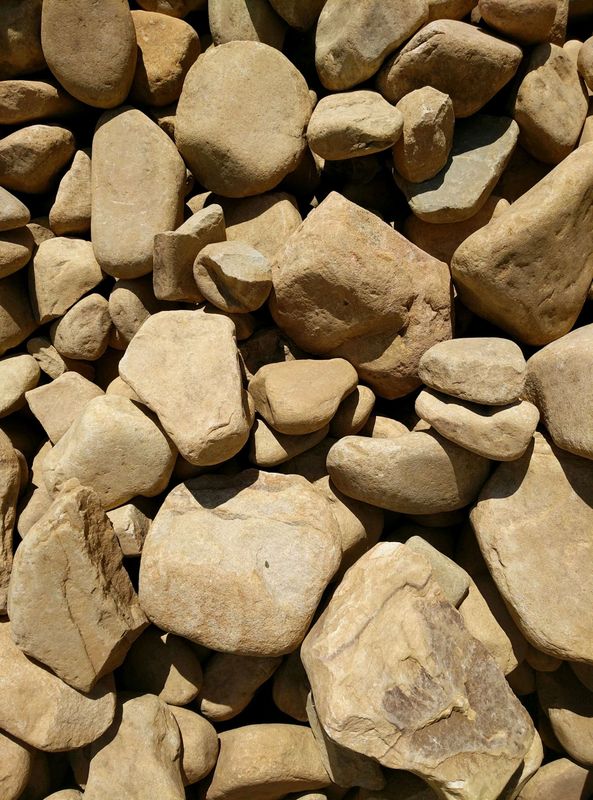 6"-14" River Rock