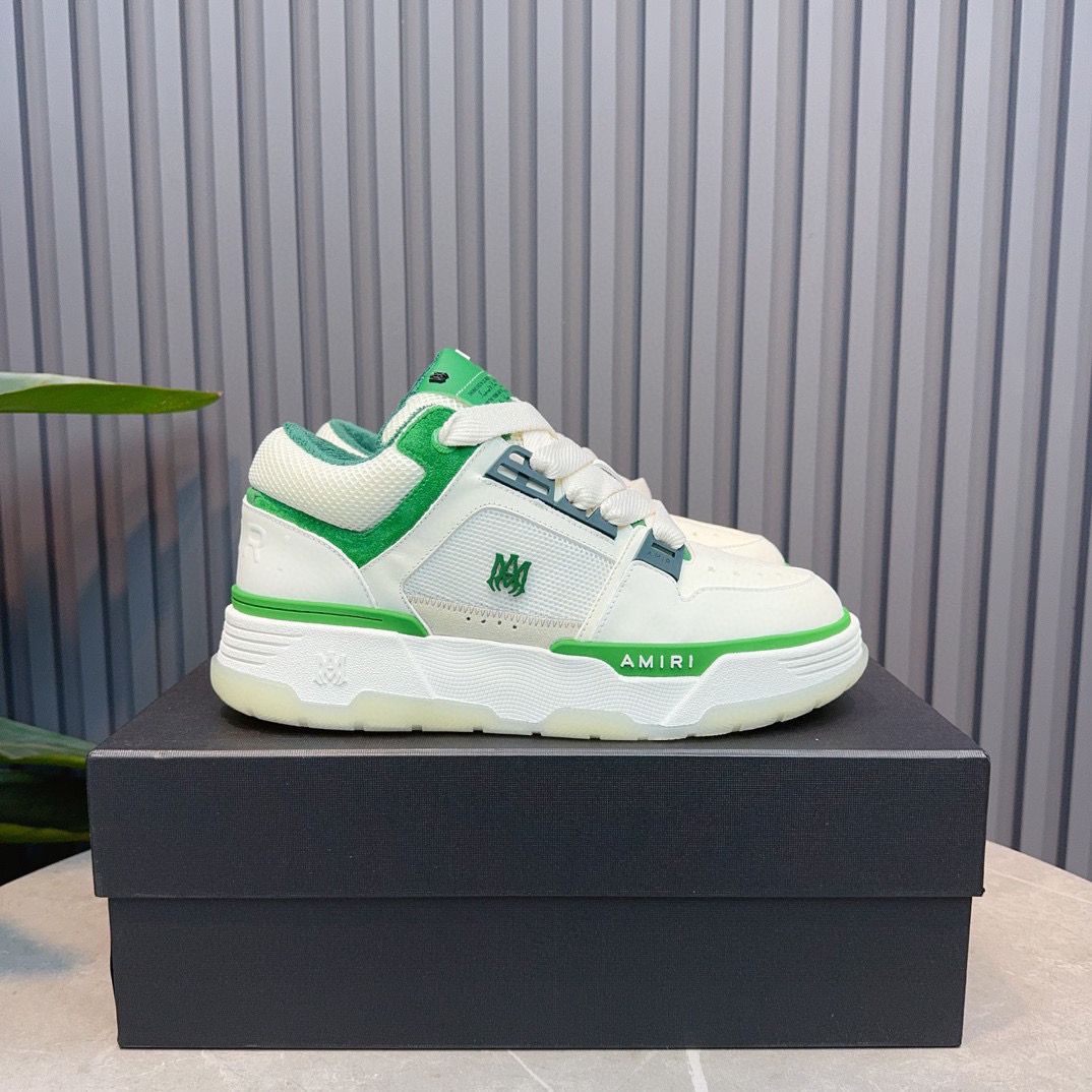 A*IRI SKEL - GREEN/WHITE WOMANS 38 (2-3 DAY SHIPPING)
