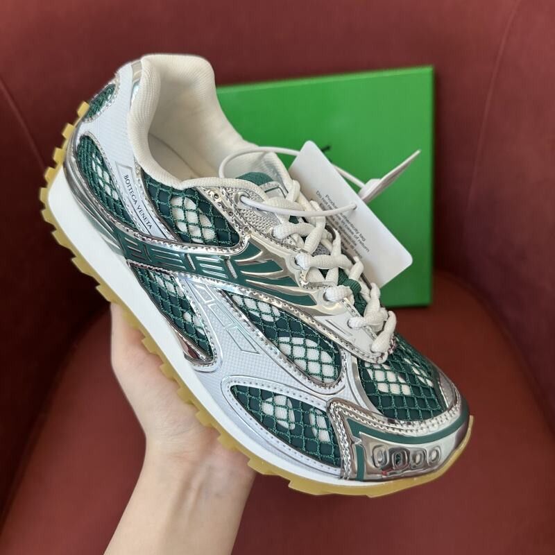 B*TTEGA V*ENETA- SILVER &amp; GREEN