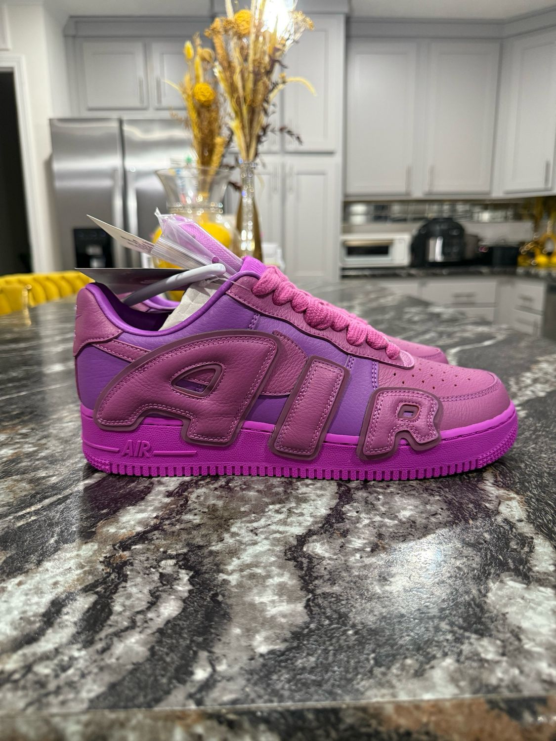 2-3 Day Shipping - Size 44 (10.5 - 11)