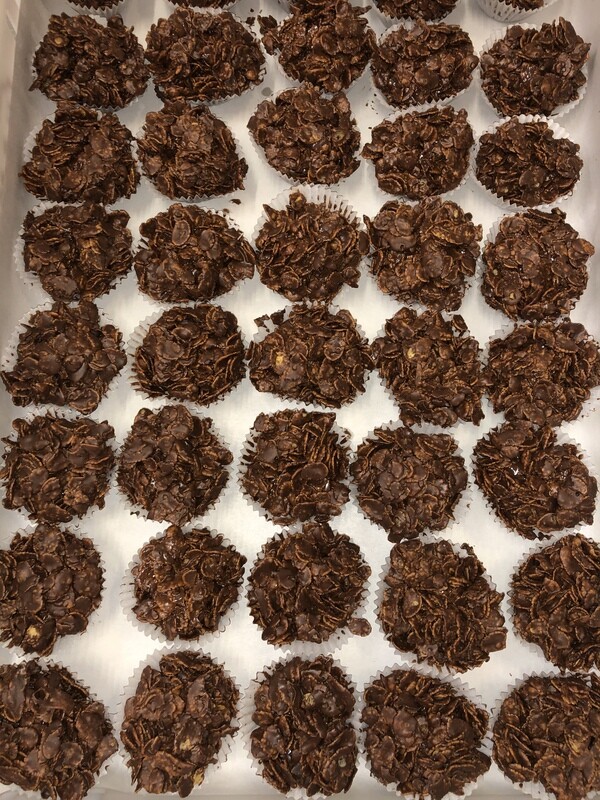 Chocolate Cornflake Cakes (2)