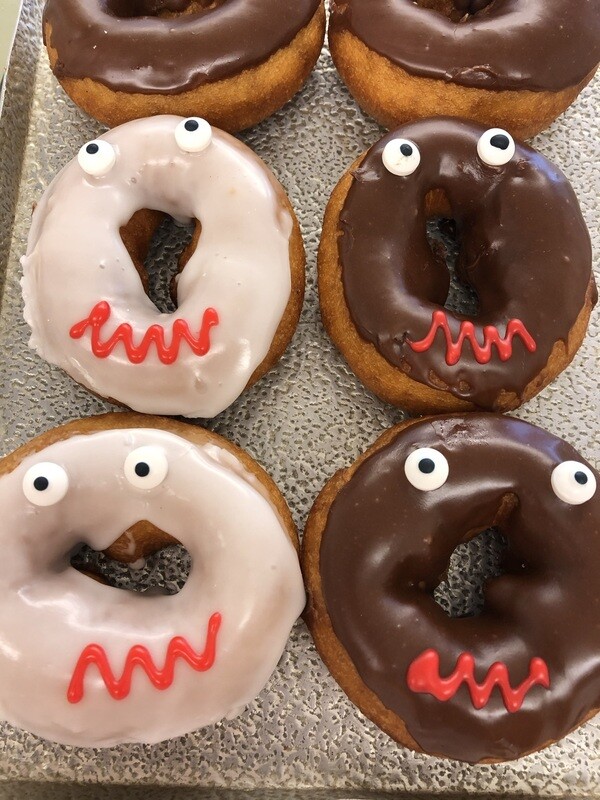 Halloween Doughnuts (6)