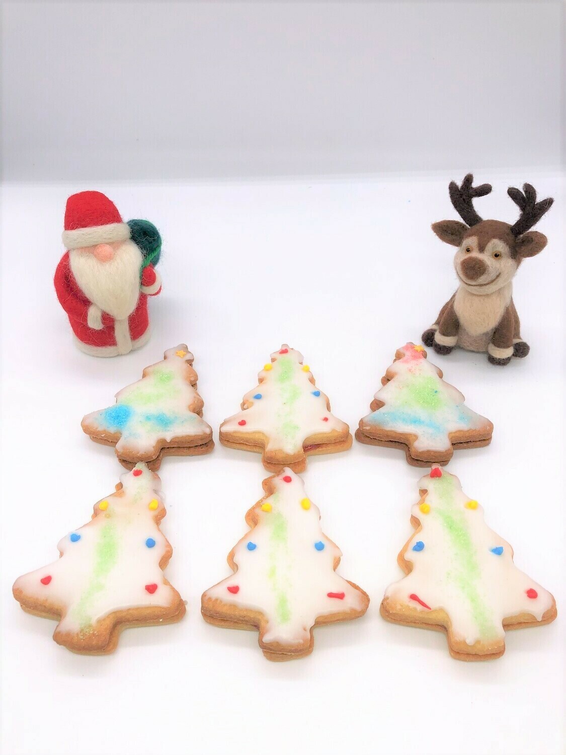 Christmas Tree Biscuits (6)