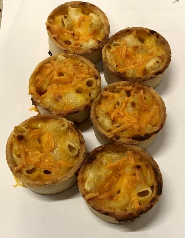 Small Macaroni Pie (6)