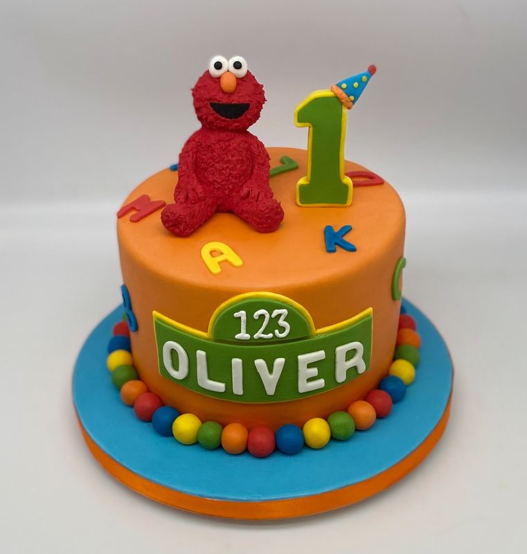 Elmo Cake