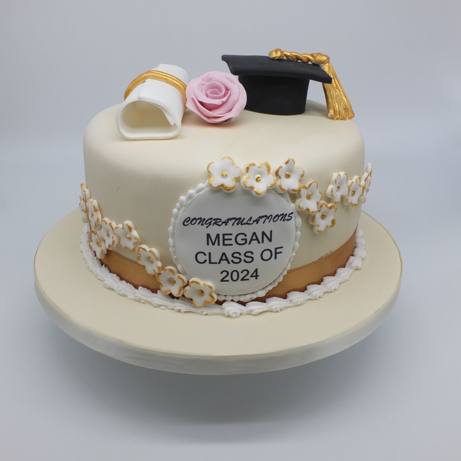 Graduation Celebration Cake