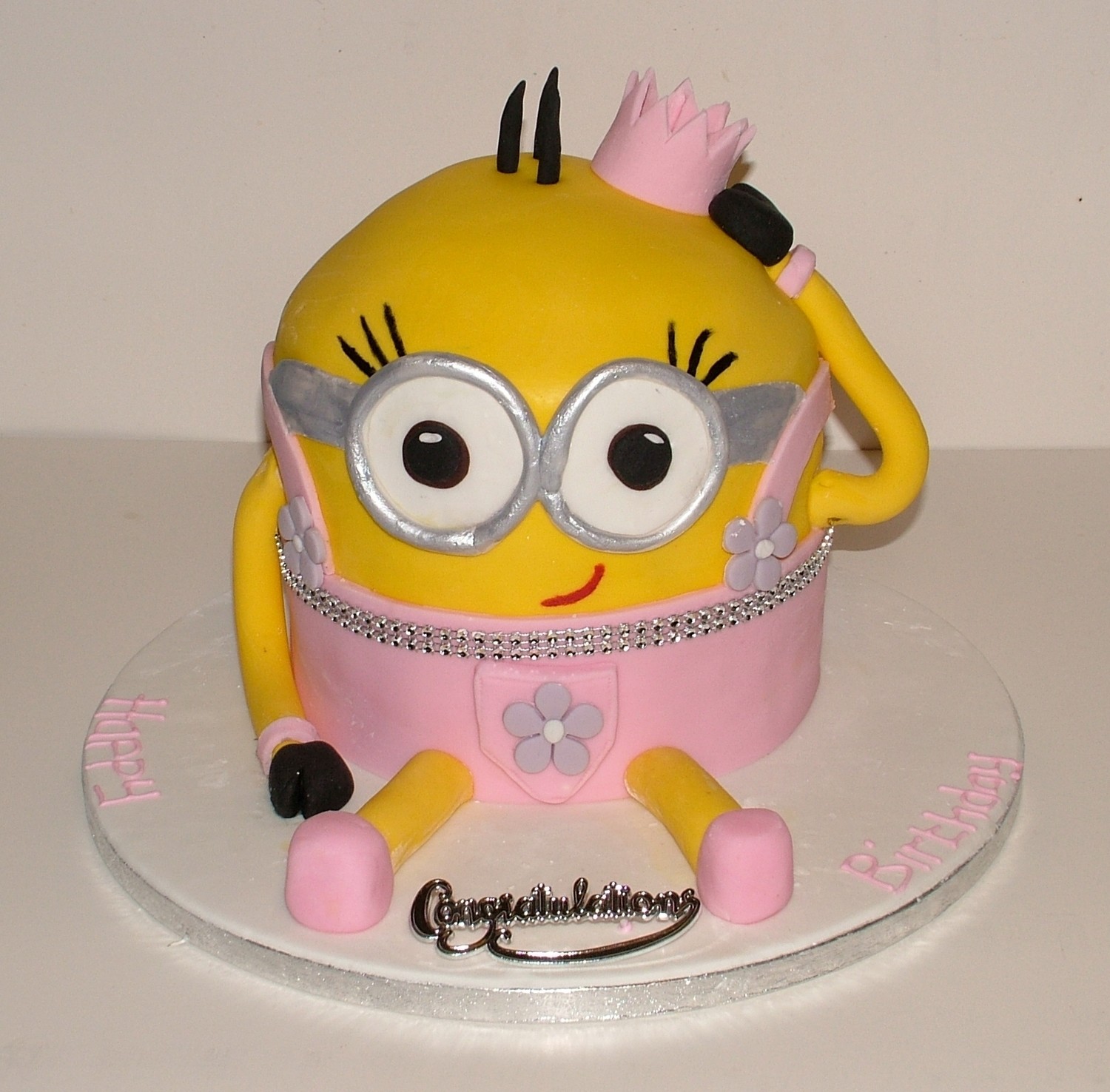 Buy/Send Funny Minion Cake Online - Rose N Petal