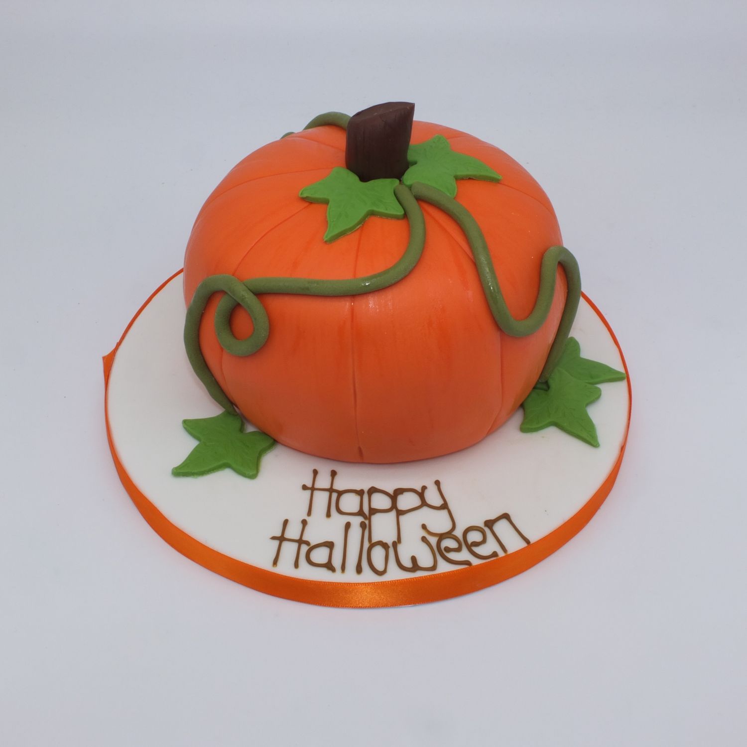 Large Halloween Cakes
