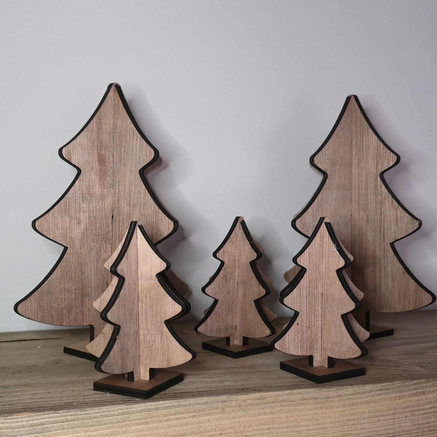 The Minimalist Wooden Christmas Tree