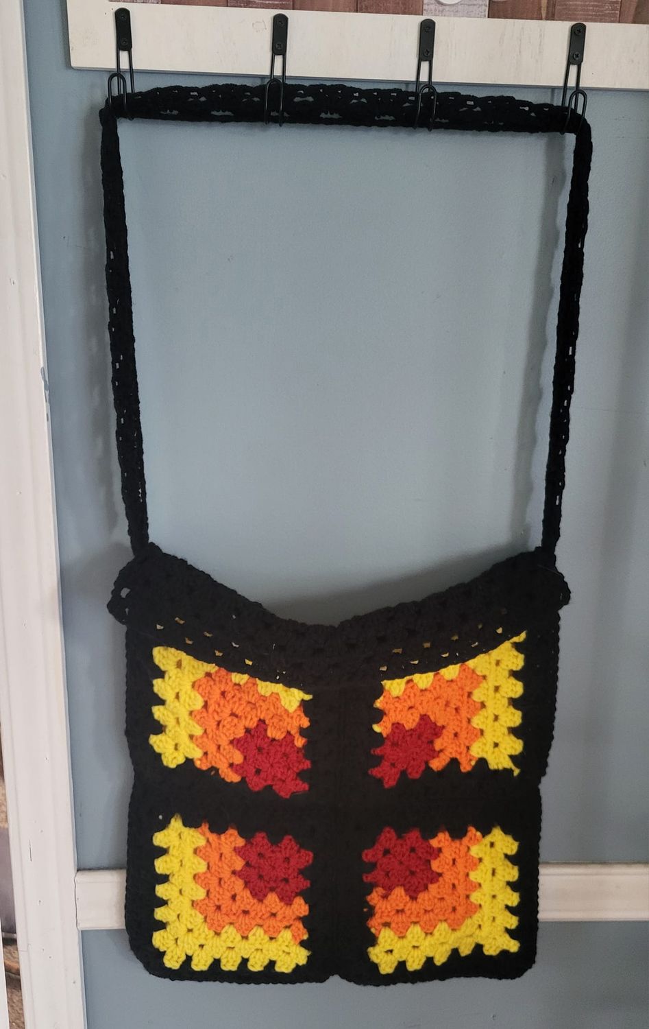 3 Color Granny Square Bag