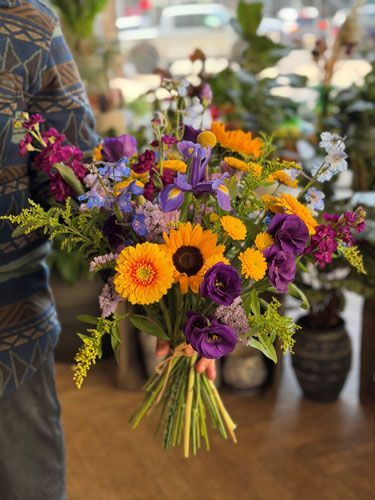 זר סגול צהוב