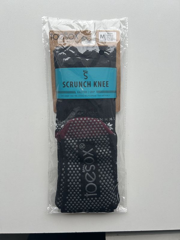 Toesox Half Toe Scrunch Knee High Grip Socks (Apline, Medium)