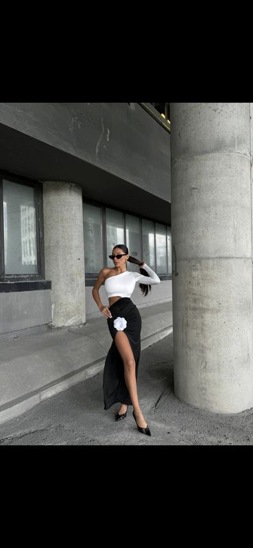 Yin Yang Enchantress