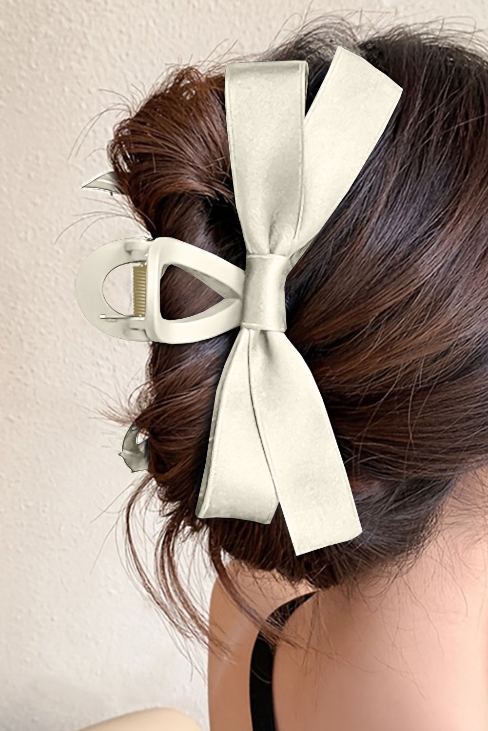 Ivory Bow Hairclips