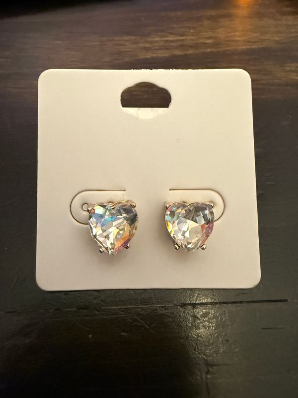 Clear Heart Studs Gold