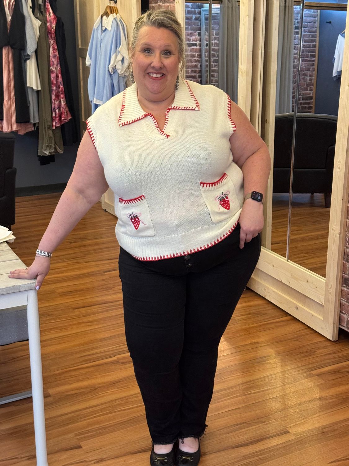 Bibi Strawberry Vest