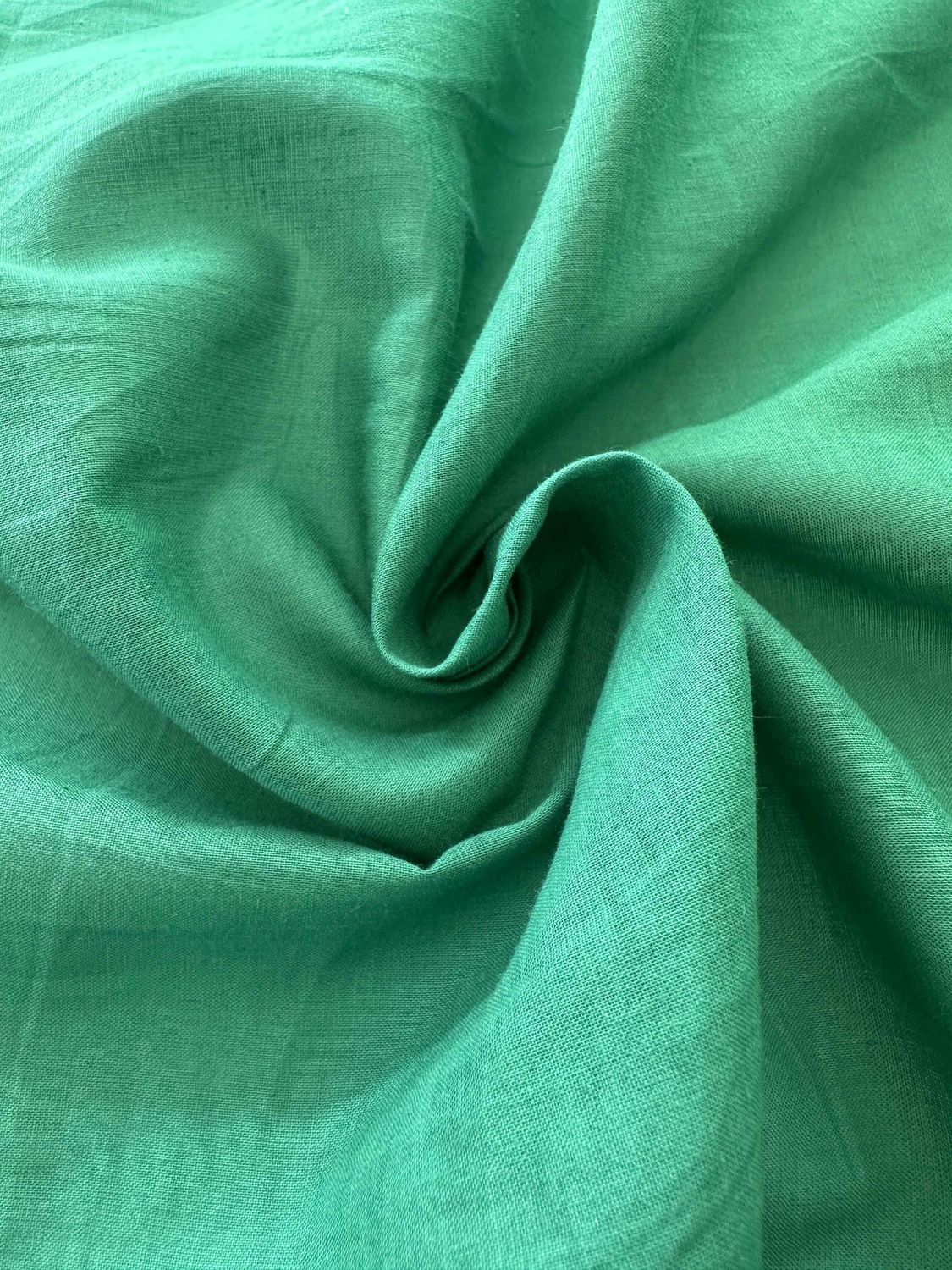 Cotton Lawn, Colour: Emerald